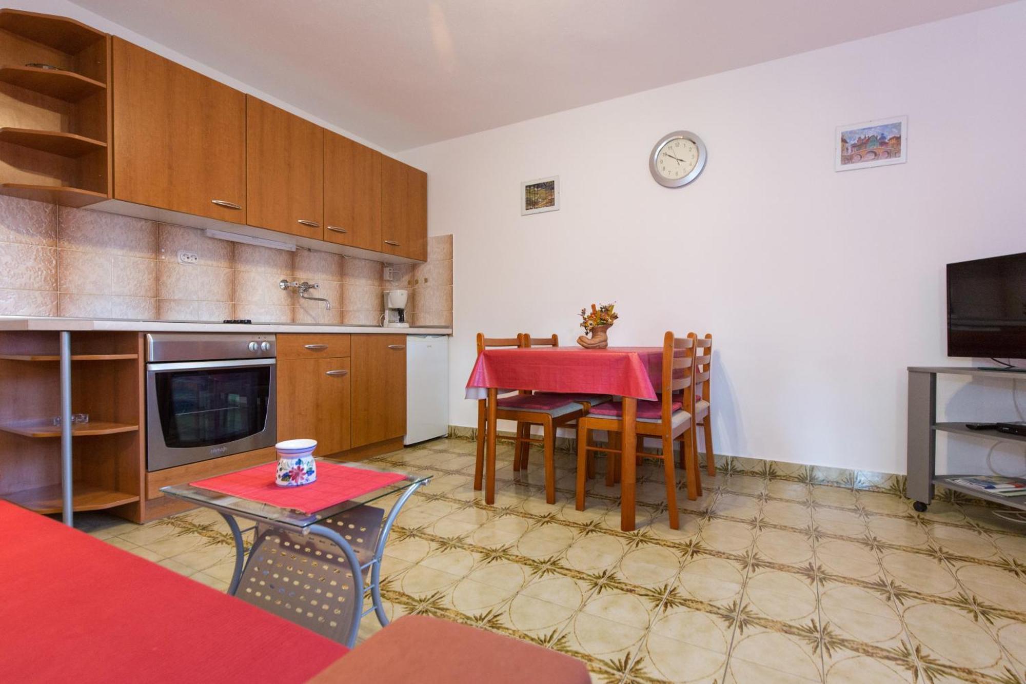 Neda Apartment ปูนัต ภายนอก รูปภาพ