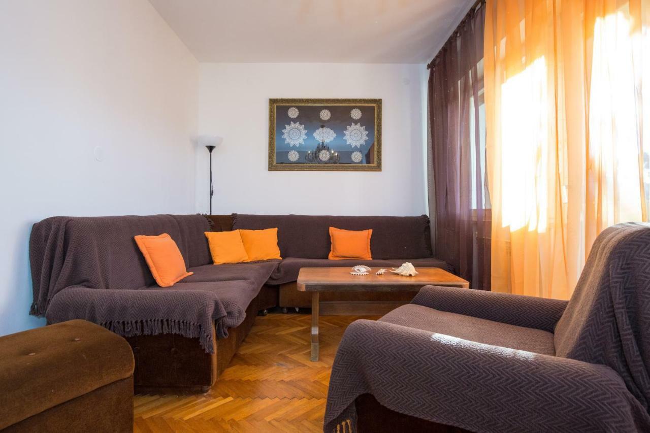 Neda Apartment ปูนัต ภายนอก รูปภาพ